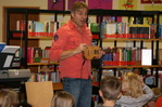 gal/2010/2010 Saitentwist Buecherei Borbeck 90 Jahre 18.11/_thb_2010 Saitentwist Buecherei Borbeck 90 Jahre 18.11. 076.jpg